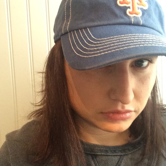 Meet your Posher, Liz - Picture 6 of 8